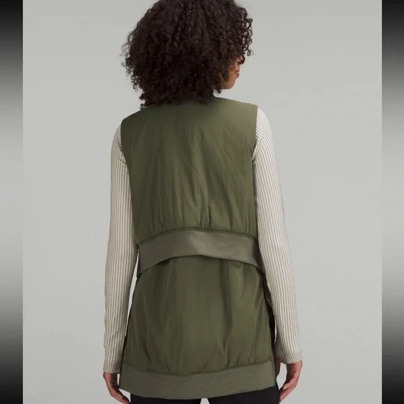 Lululemon Long Insulated Bomber Vest - Picture 3 of 12